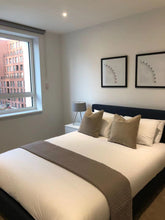 Load image into Gallery viewer, Mid Floor 2 Beds Elephant Park (North West Facing)