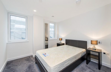 Load image into Gallery viewer, 2 Bed Flat, Eagle Point, EC1V
